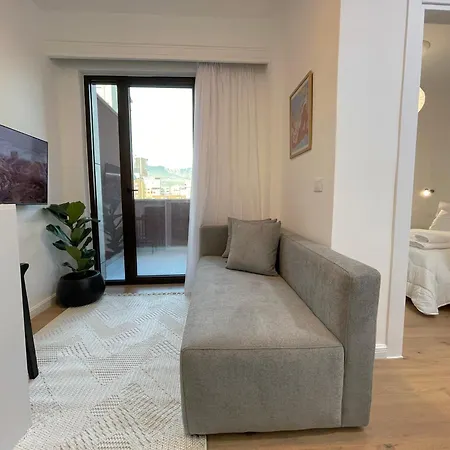 Magnetic Apartments ティラナ