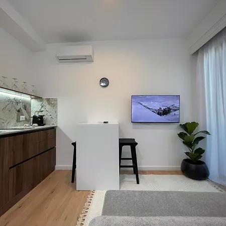 Magnetic Apartments *