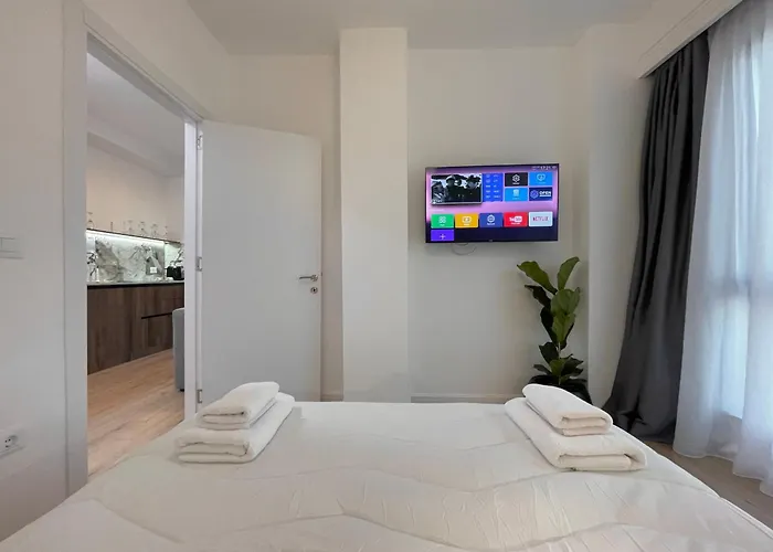 Magnetic * تيرانا